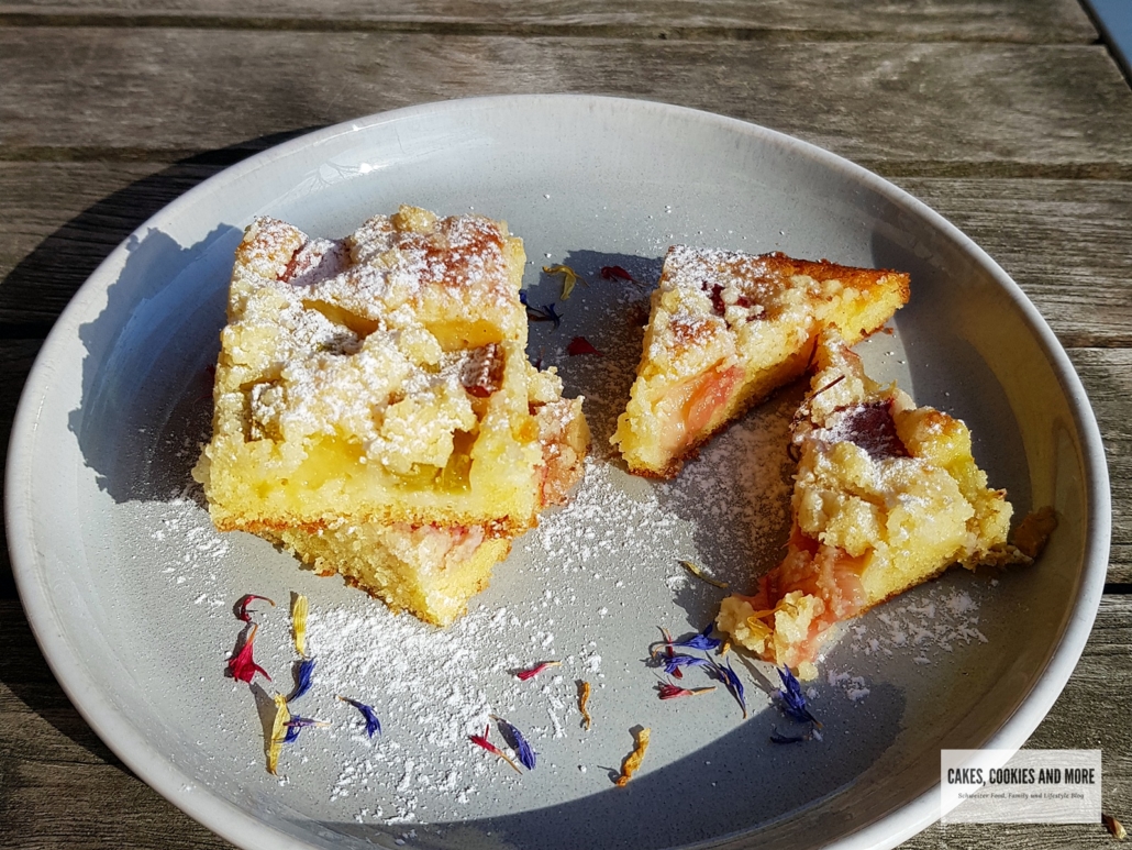 Rhabarber-Streusel-Kuchen - Cakes, Cookies and more