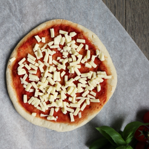 Selbstgemachte Tiefkühlpizza Selbstgemachte Tiefkühlpizza