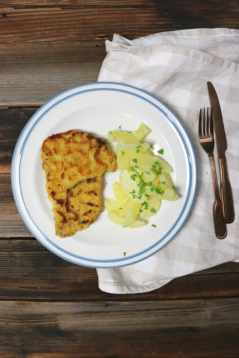 Backofenschnitzel Wiener Art - Cakes, Cookies and more