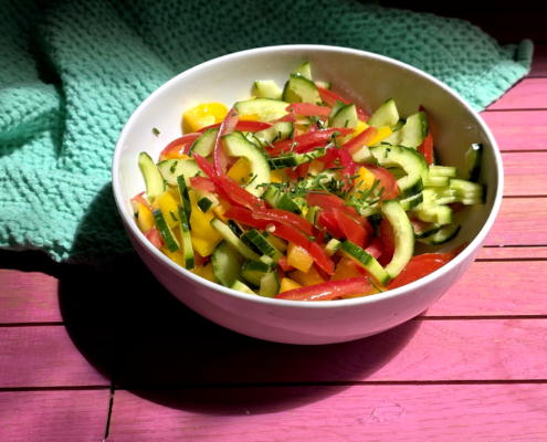 Salat in Schüssel