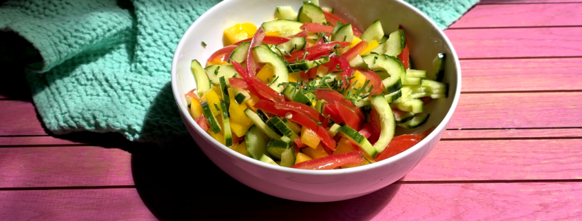 Salat in Schüssel